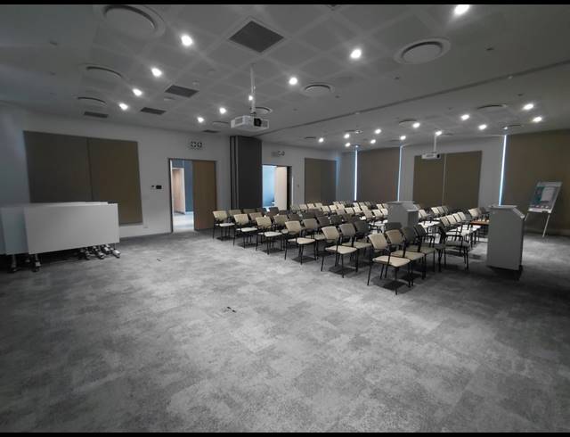 36,844M² OFFICE TO LET IN WATERFALL